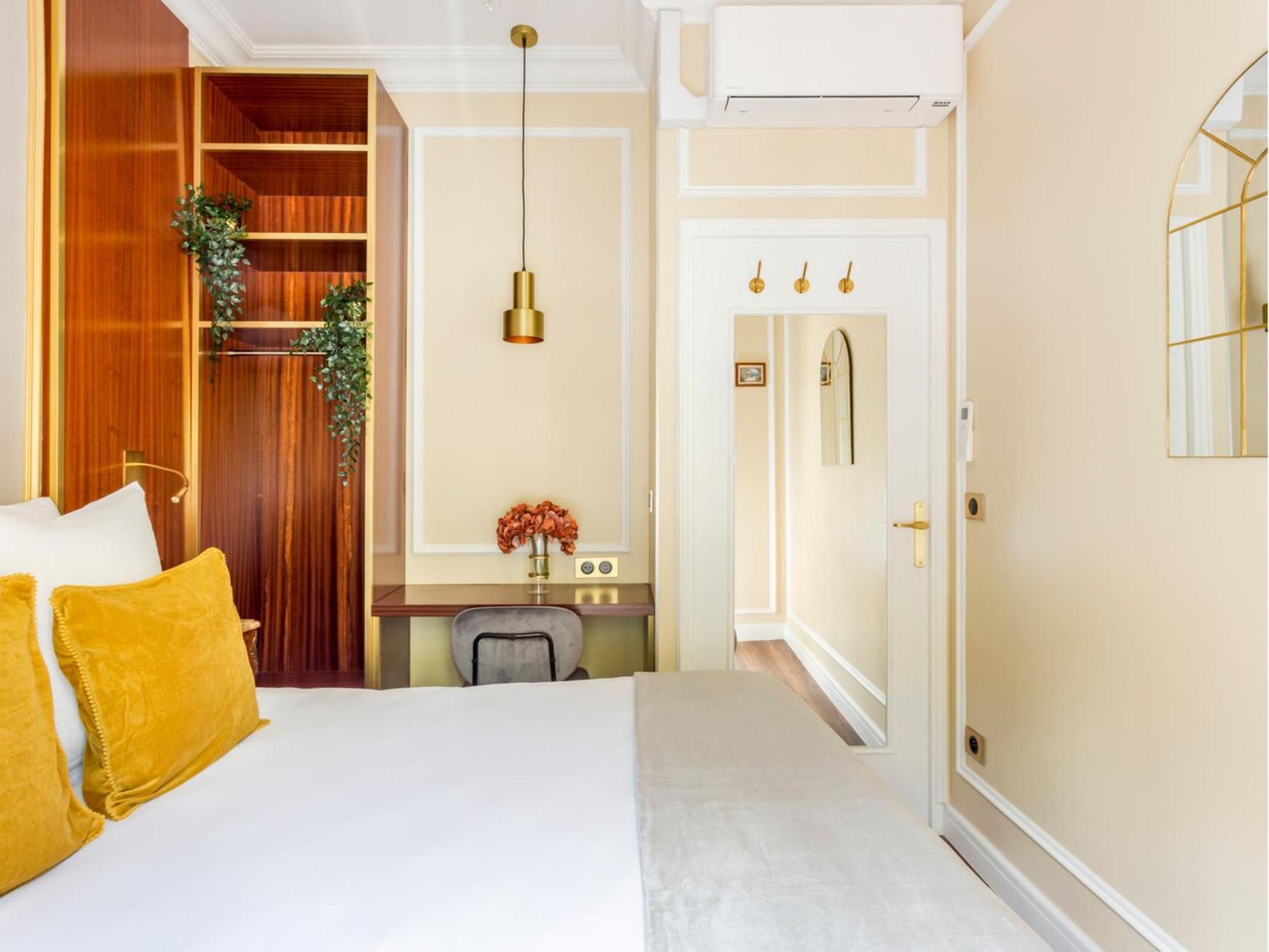Merveil - Luxury Suite - Marais - Antoine I Parijs Buitenkant foto